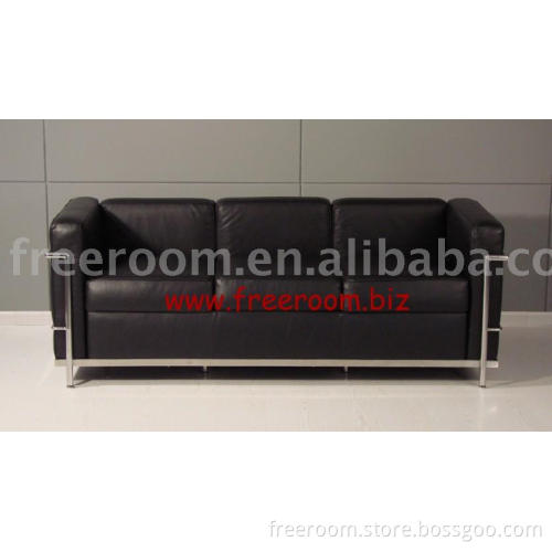 3006-3  Le Corbusier Sofa